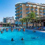Maxim's Hotel