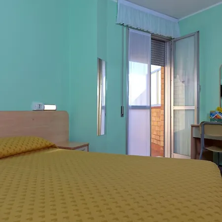 Hotel Maxim's 3*